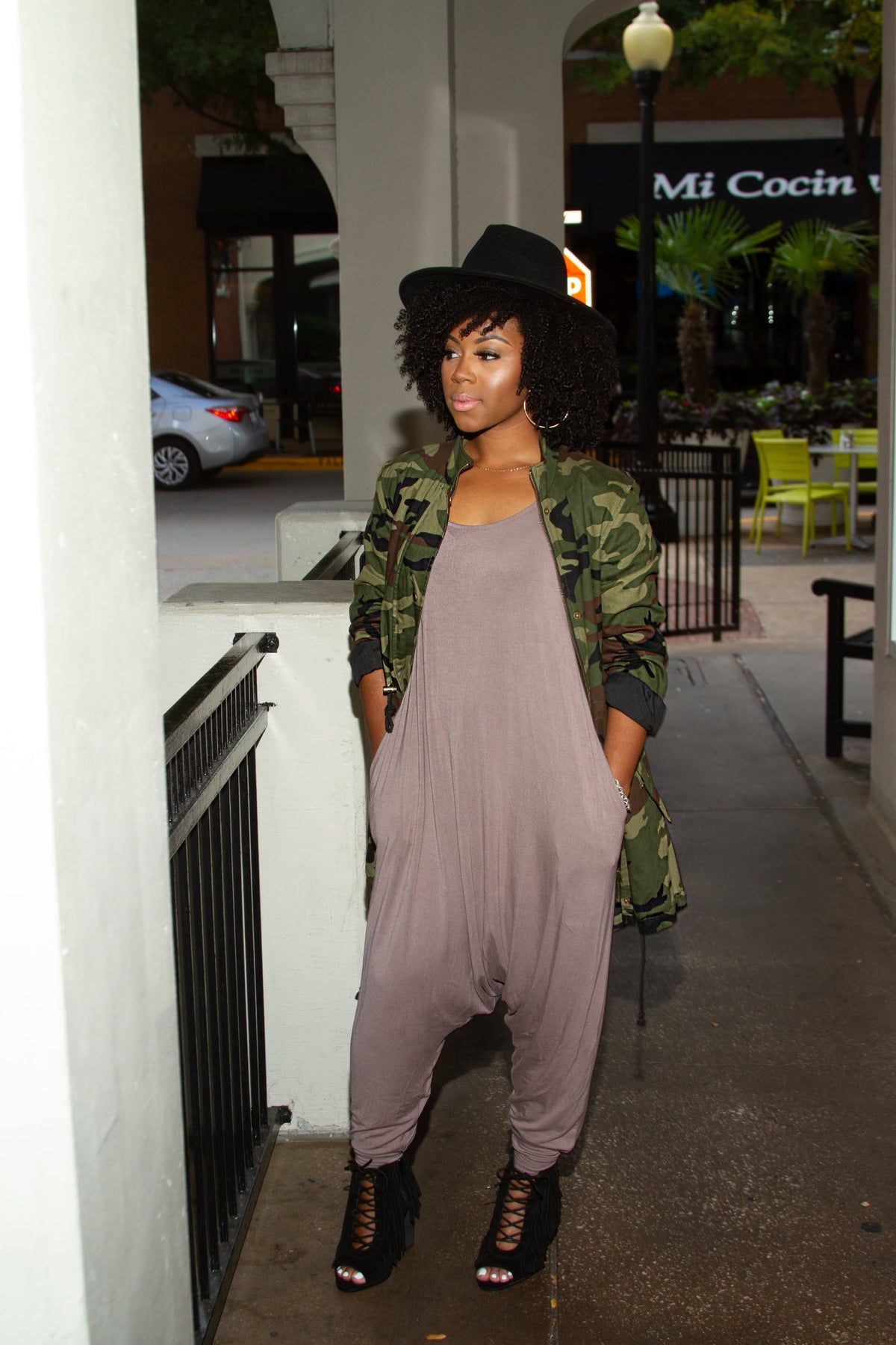 Rompers/Jumpsuits